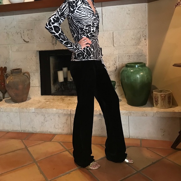 _______SOLD______—BLACK VELOUR XS SLACKS Long - Picture 15 of 15